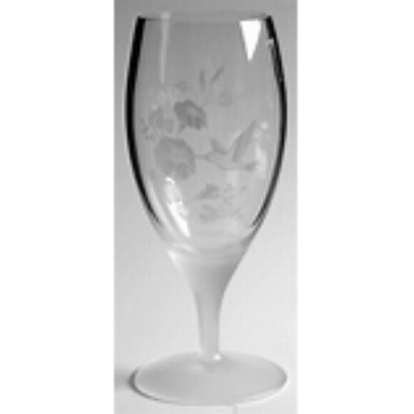 Avon Vintage Hummingbird Crystal Dinning Set - Picture 5 of 7